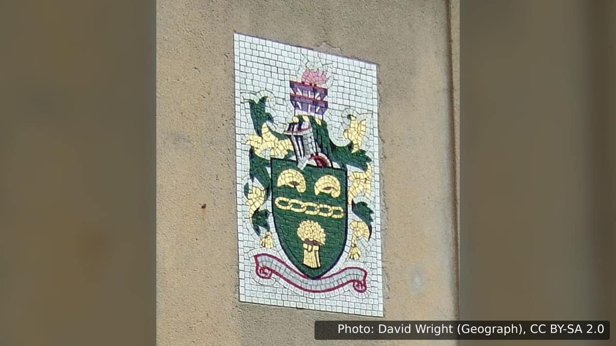 The Arms of Scunthorpe plaque on the Plowright Theatre